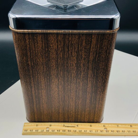 Vintage CHROME QUEEN Rectangular Faux Wood FLOUR Tin Canister Container - Picture 11 of 12